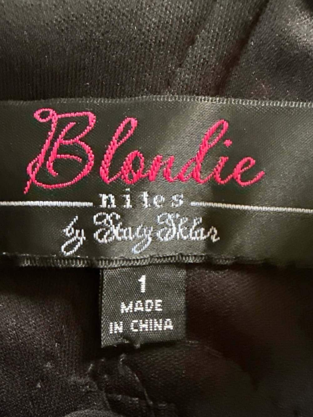 Girls' Black Floral Appliqué Halter Dress - Picture 4 of 4